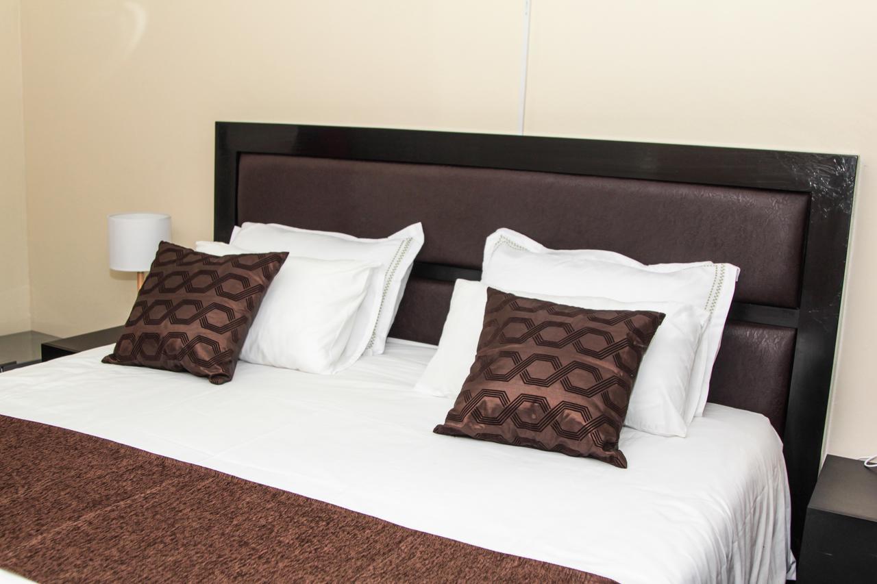 Streets Of Gold Guest House Gaborone Extérieur photo